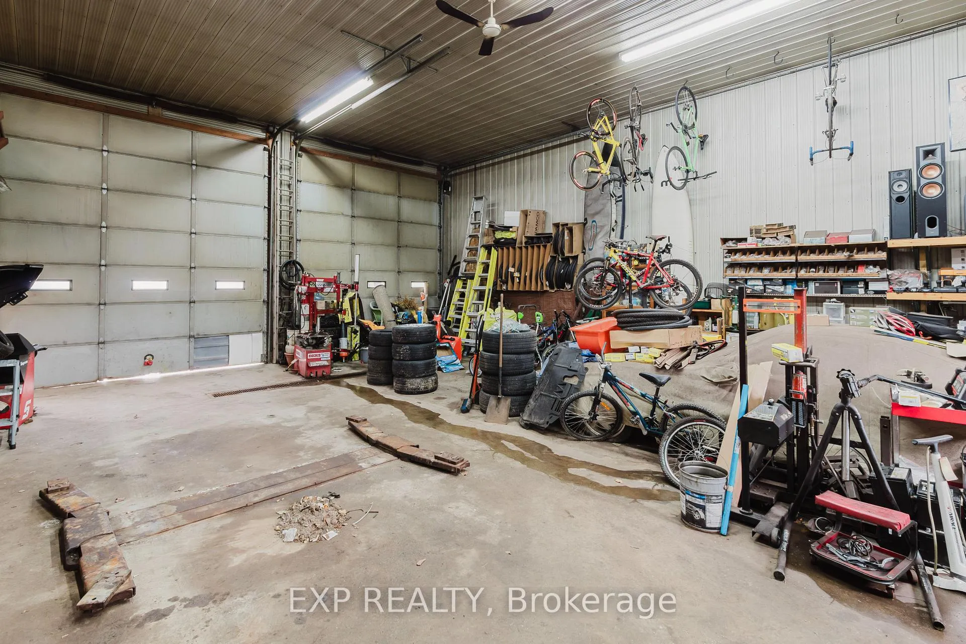 Photo 46 of 232 Oxford Street, Goderich, Goderich (Town) — HOMEH