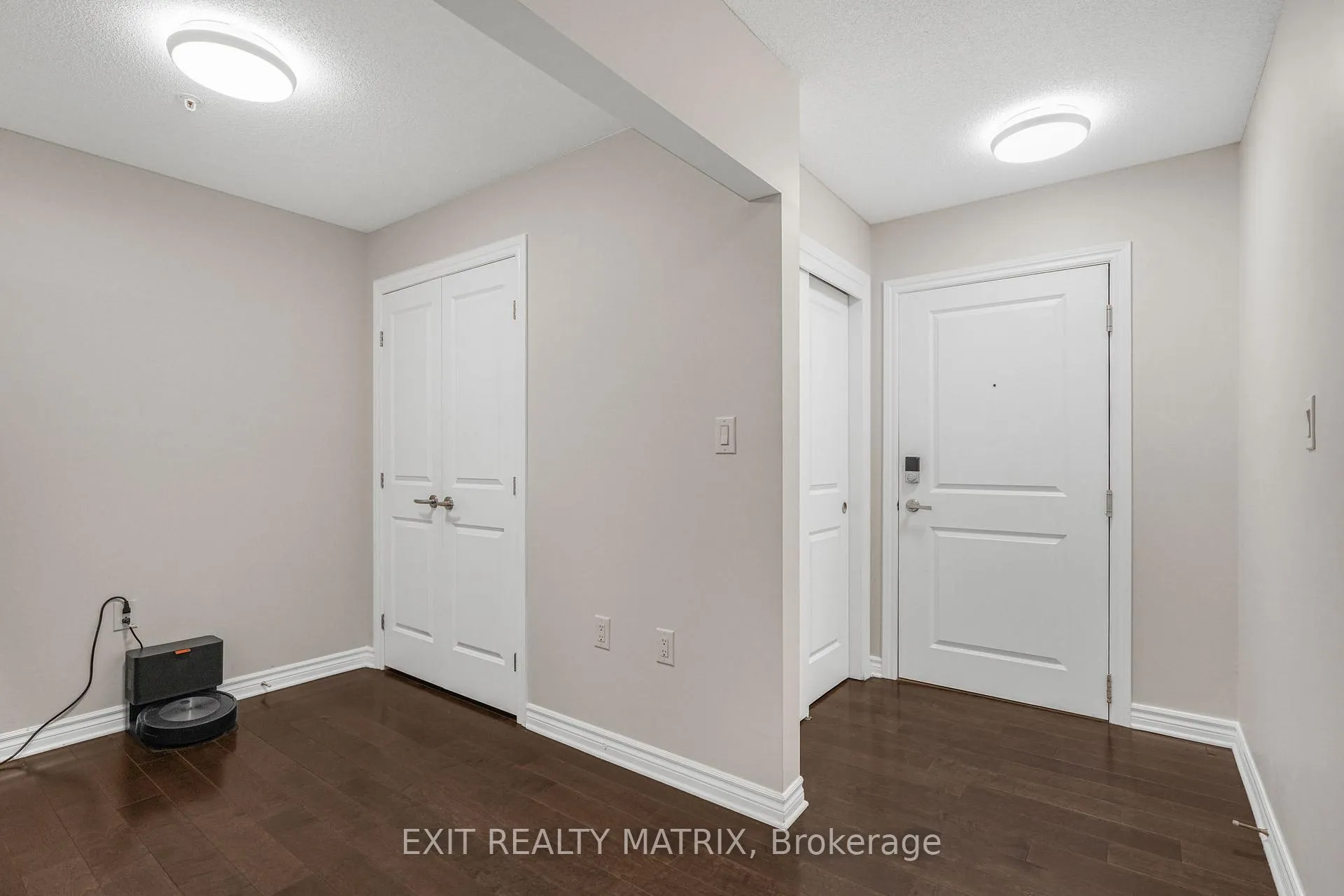 Photo 5 of Unit 101, 141 Potts Private, Ottawa, Notting Hill/Summerside — HOMEH