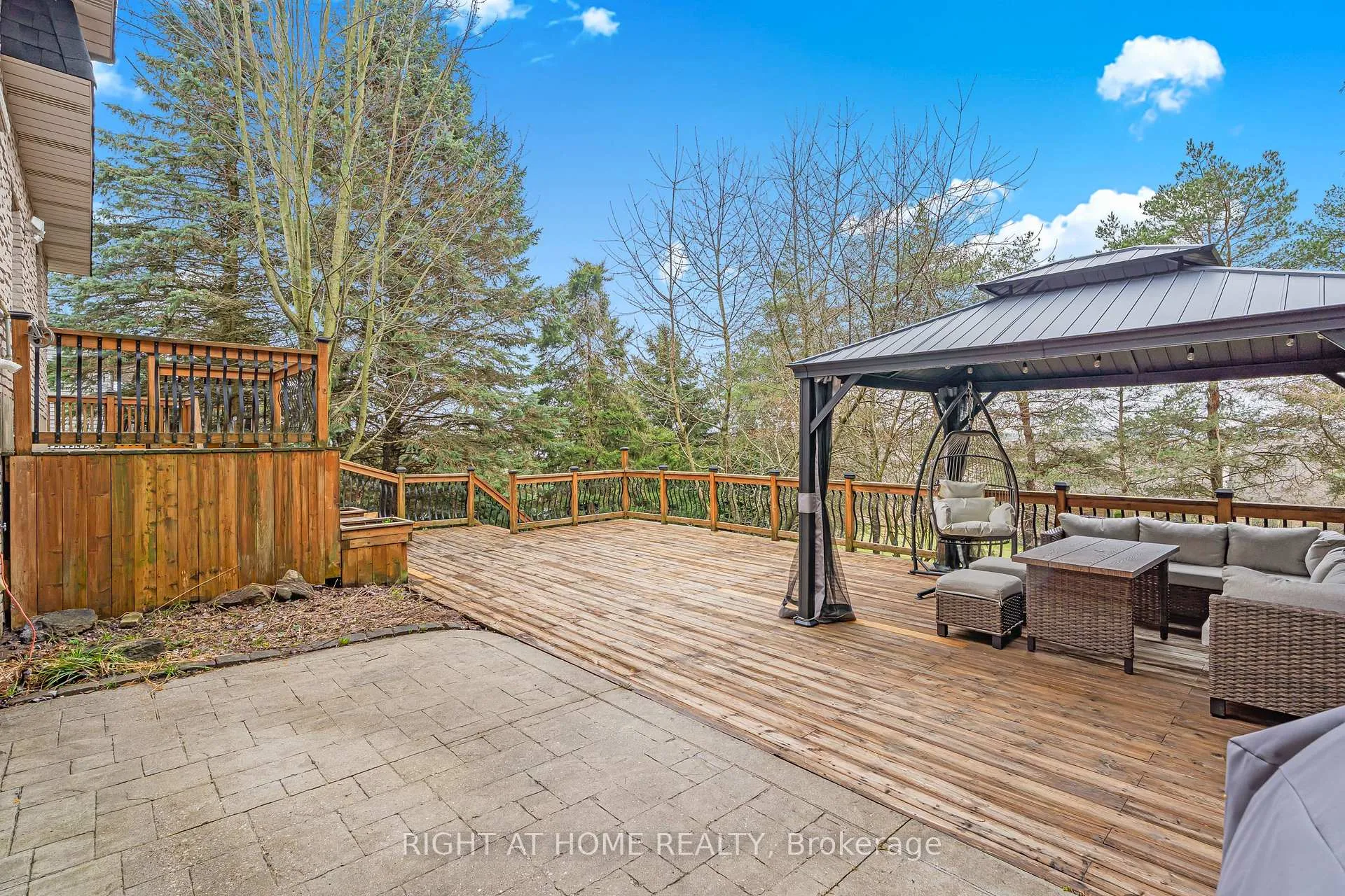 Photo 16 of 384 Countess Street N, West Grey — HOMEH
