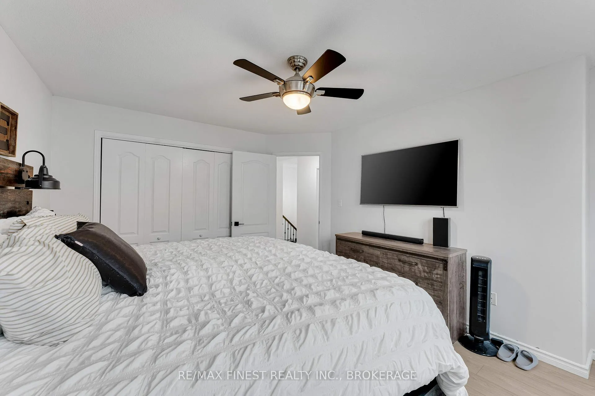 Photo 22 of 422 Laura Avenue, Kingston, Kingston East (Incl Barret Crt) — HOMEH