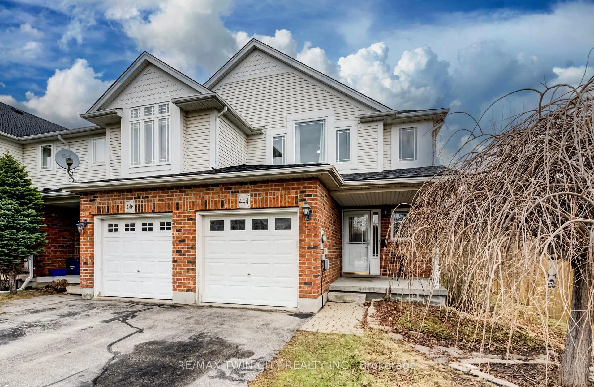 Photo 1 of 444 Annapolis Court, Waterloo — HOMEH