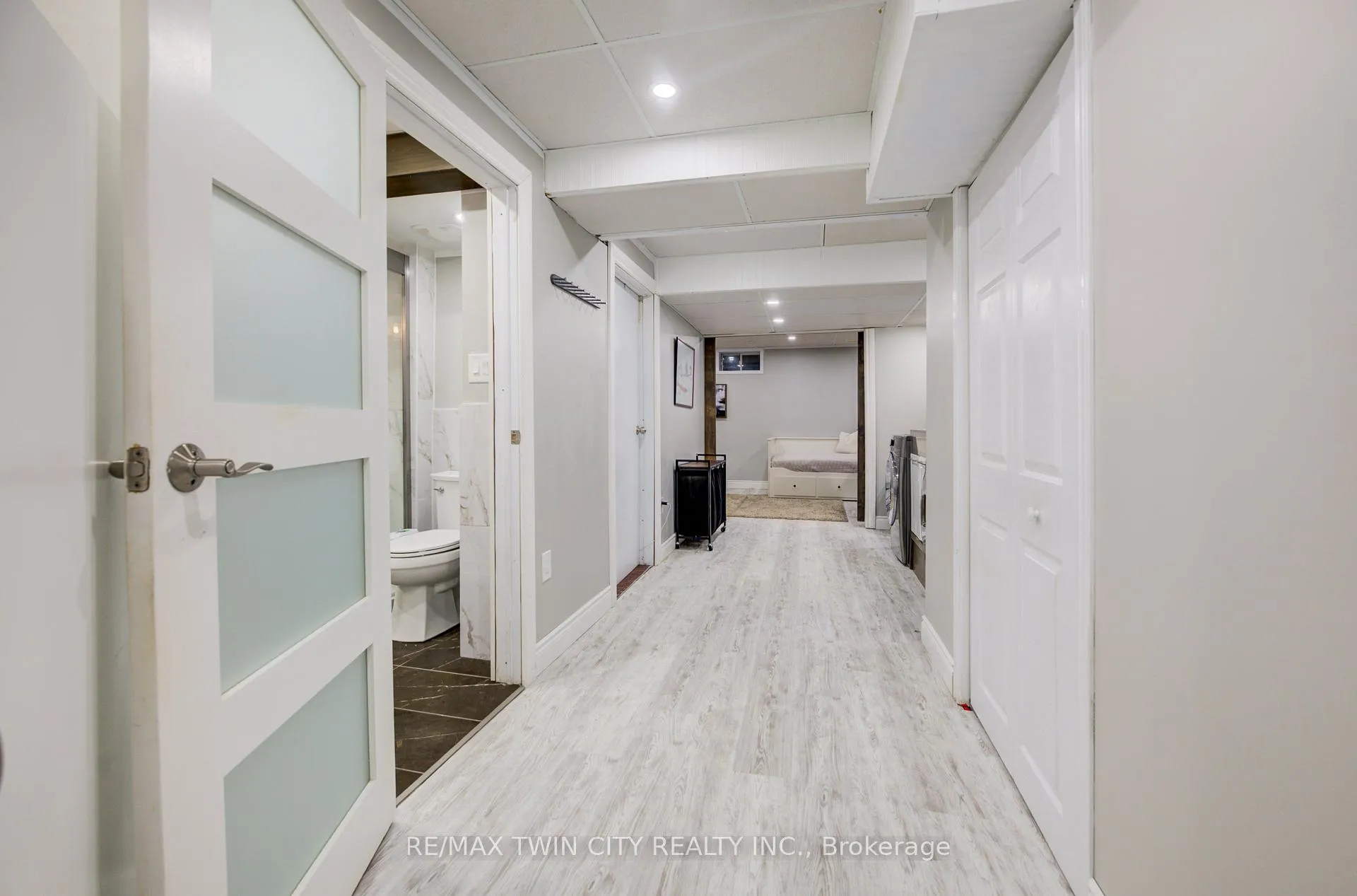 Photo 29 of 444 Annapolis Court, Waterloo — HOMEH