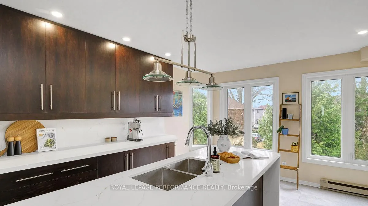 Photo 10 of Unit 2D, 4 Columbus Avenue, Ottawa, Overbrook — HOMEH
