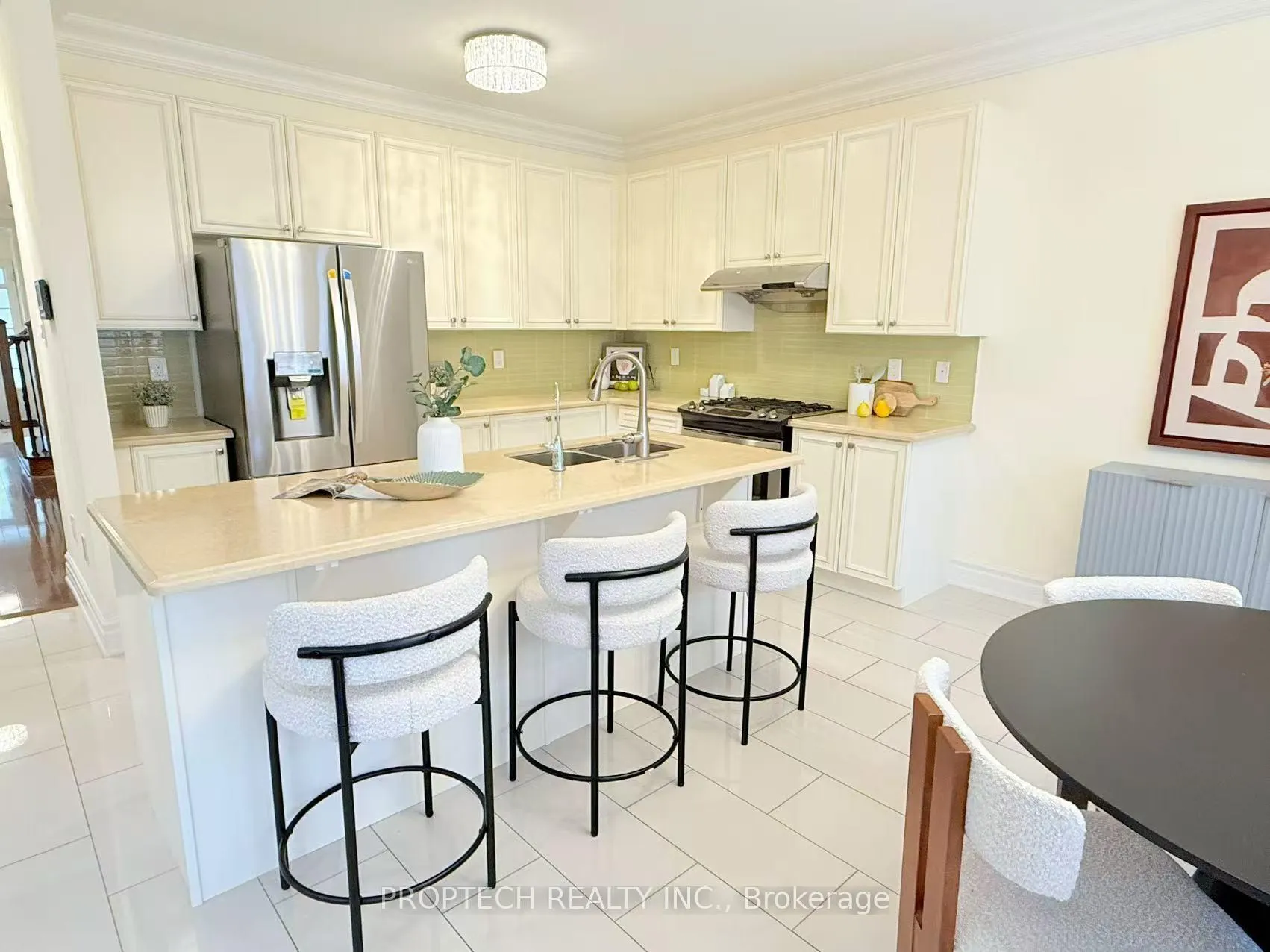 Photo 9 of 40 Bracknell Avenue, Markham, Berczy — HOMEH