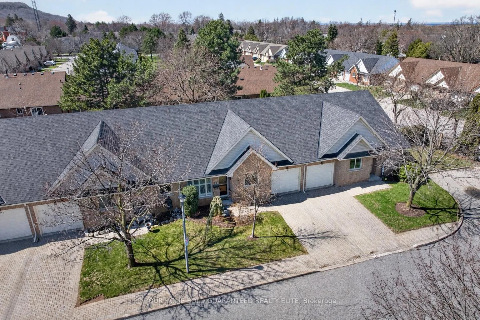 Photo 1 of Unit 13, 165 Main Street E, Grimsby, Grimsby East — HOMEH