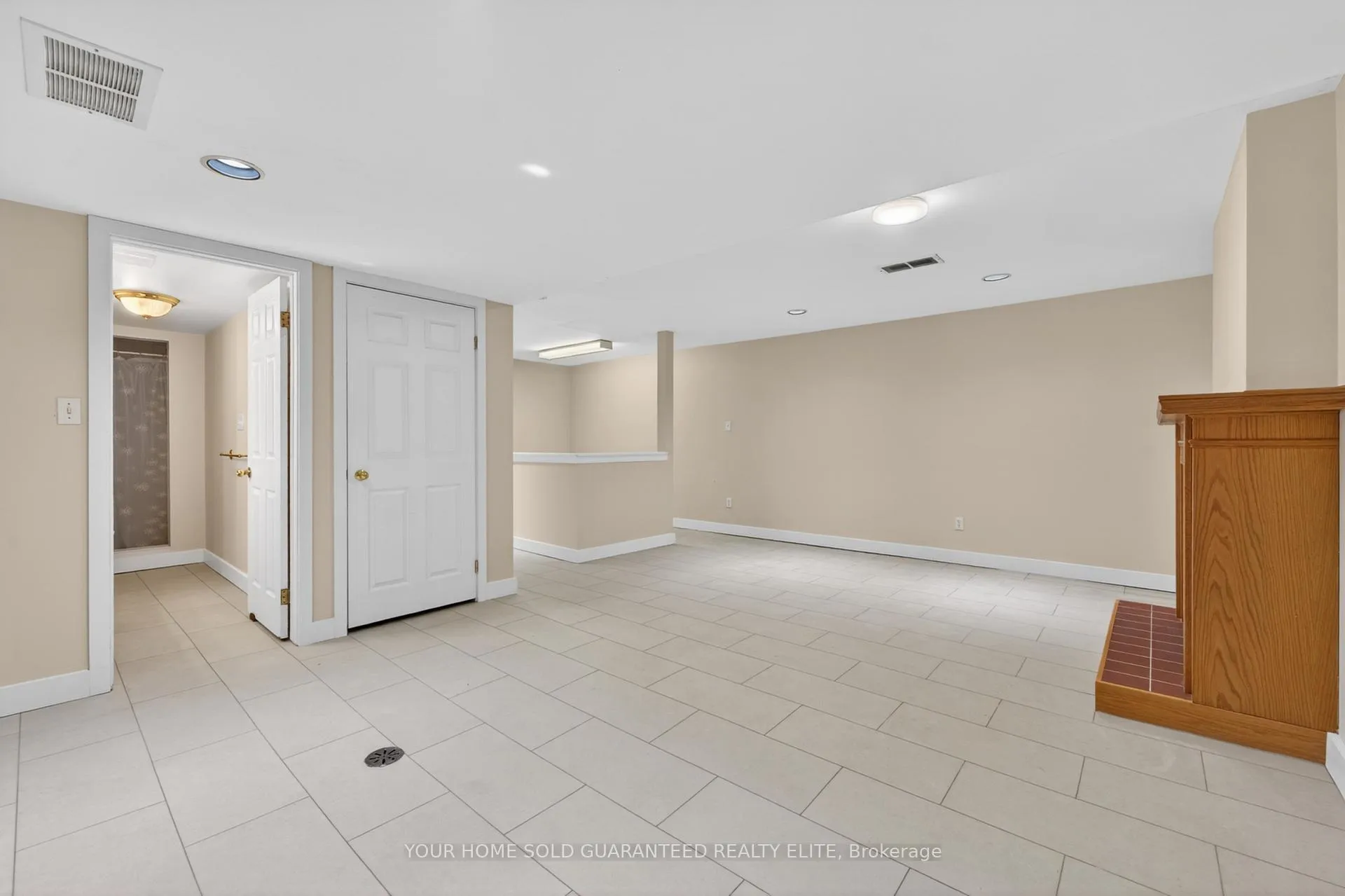 Photo 28 of Unit 13, 165 Main Street E, Grimsby, Grimsby East — HOMEH
