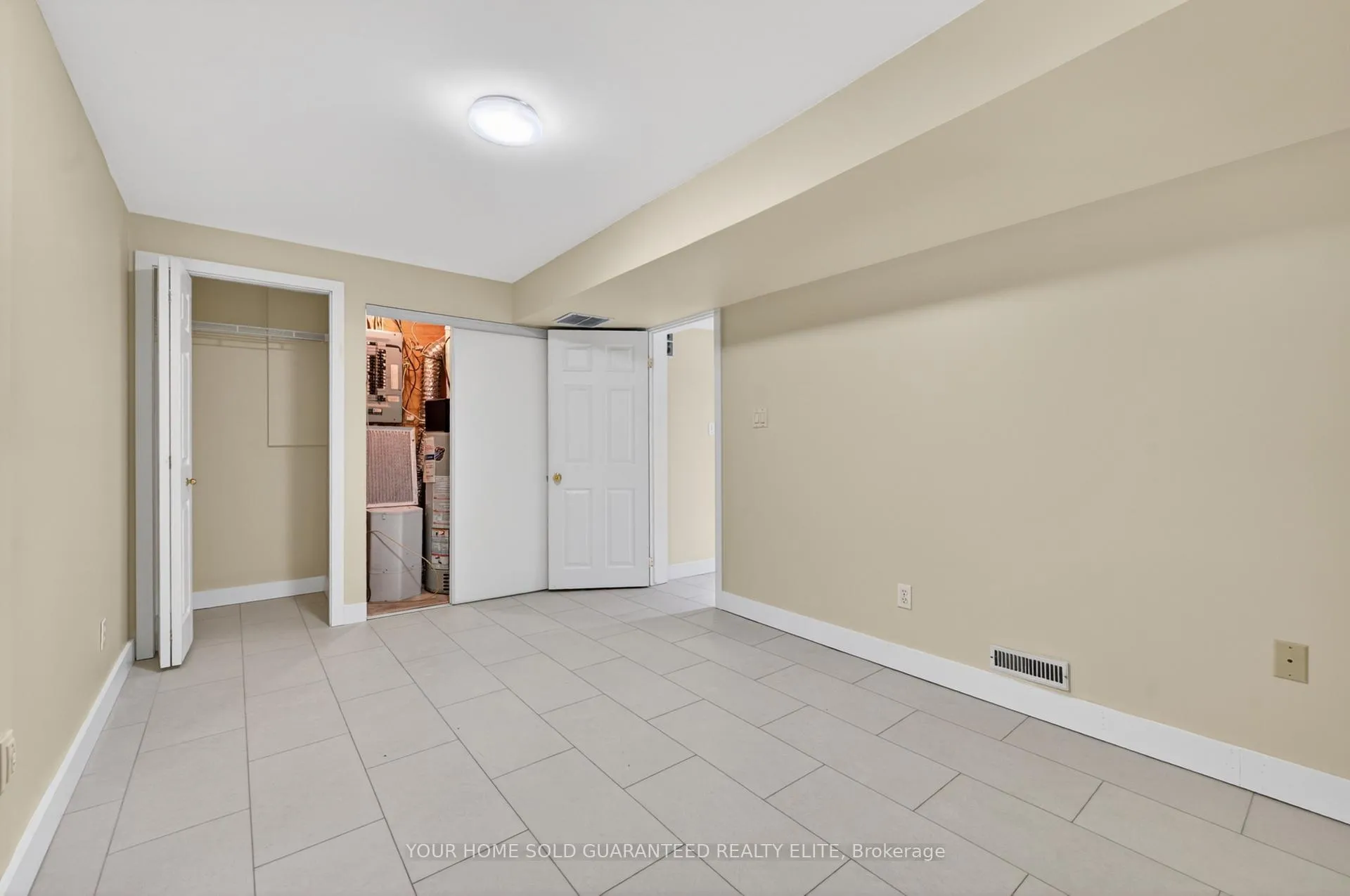 Photo 32 of Unit 13, 165 Main Street E, Grimsby, Grimsby East — HOMEH