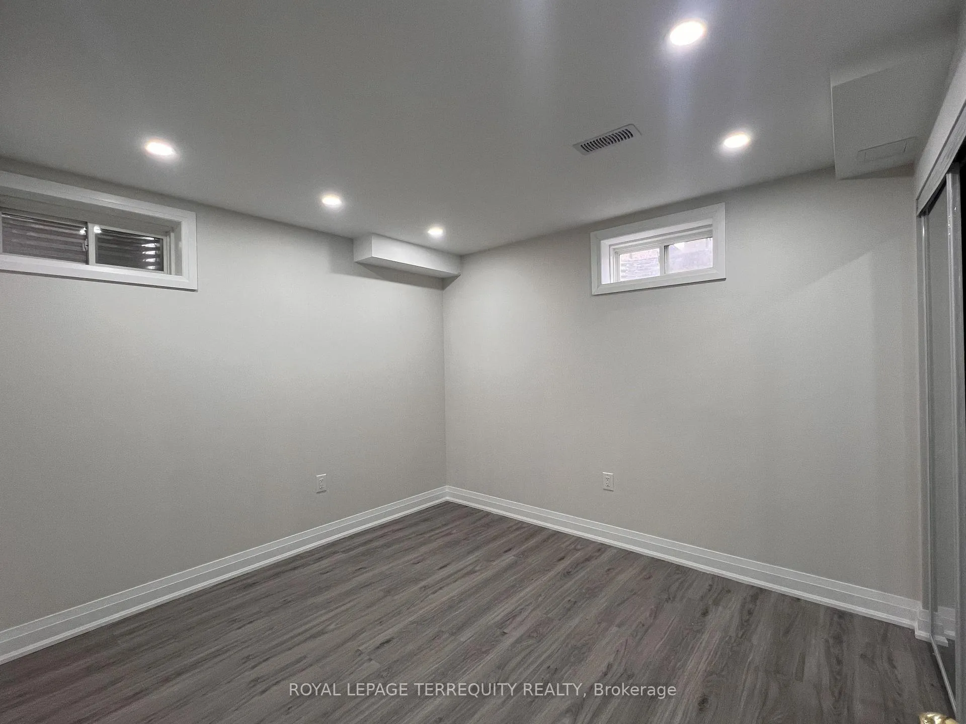 Photo 7 of Unit BSMT, 12 Merrimac Drive, Brampton, Bram West — HOMEH