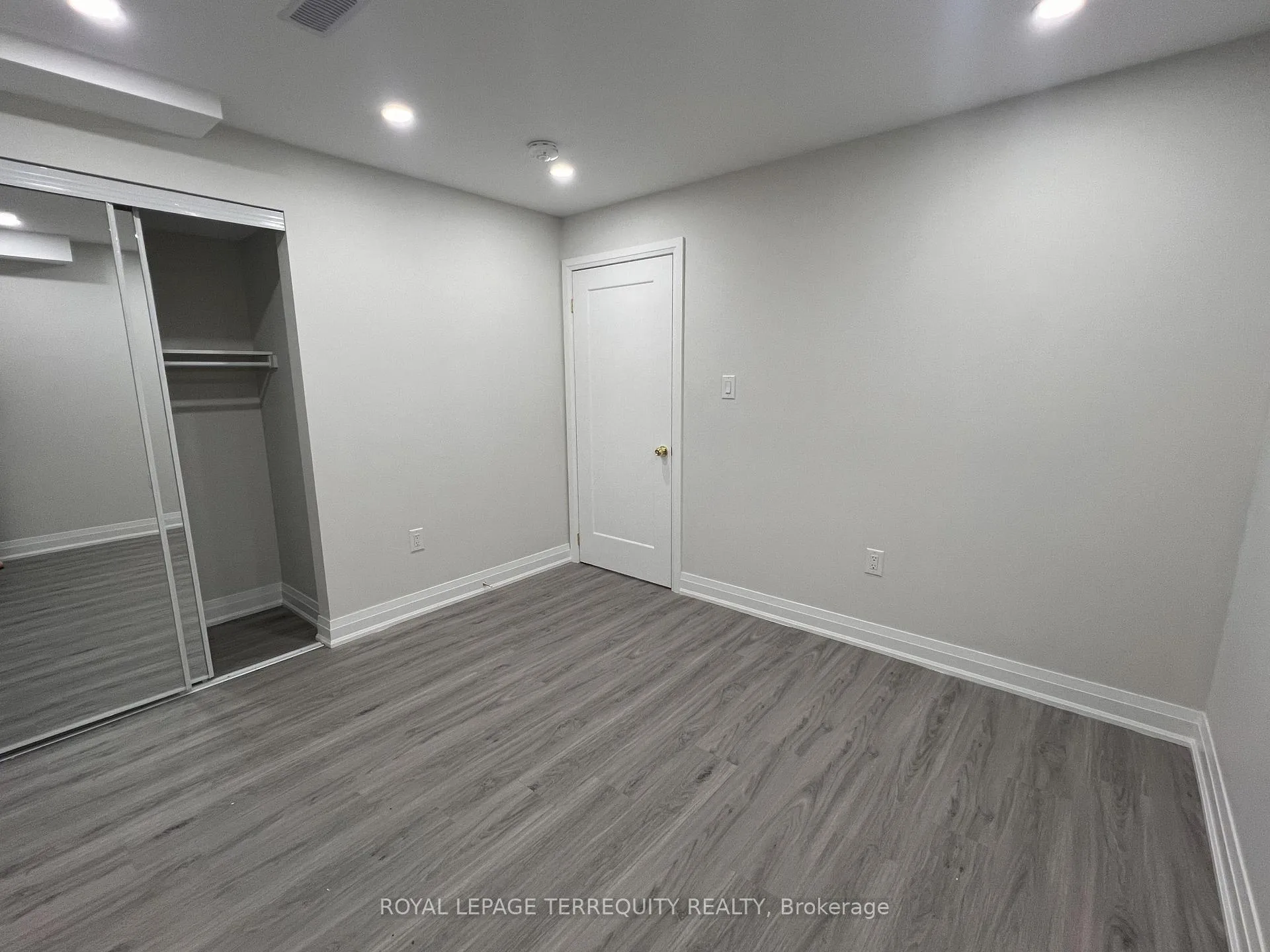 Photo 8 of Unit BSMT, 12 Merrimac Drive, Brampton, Bram West — HOMEH