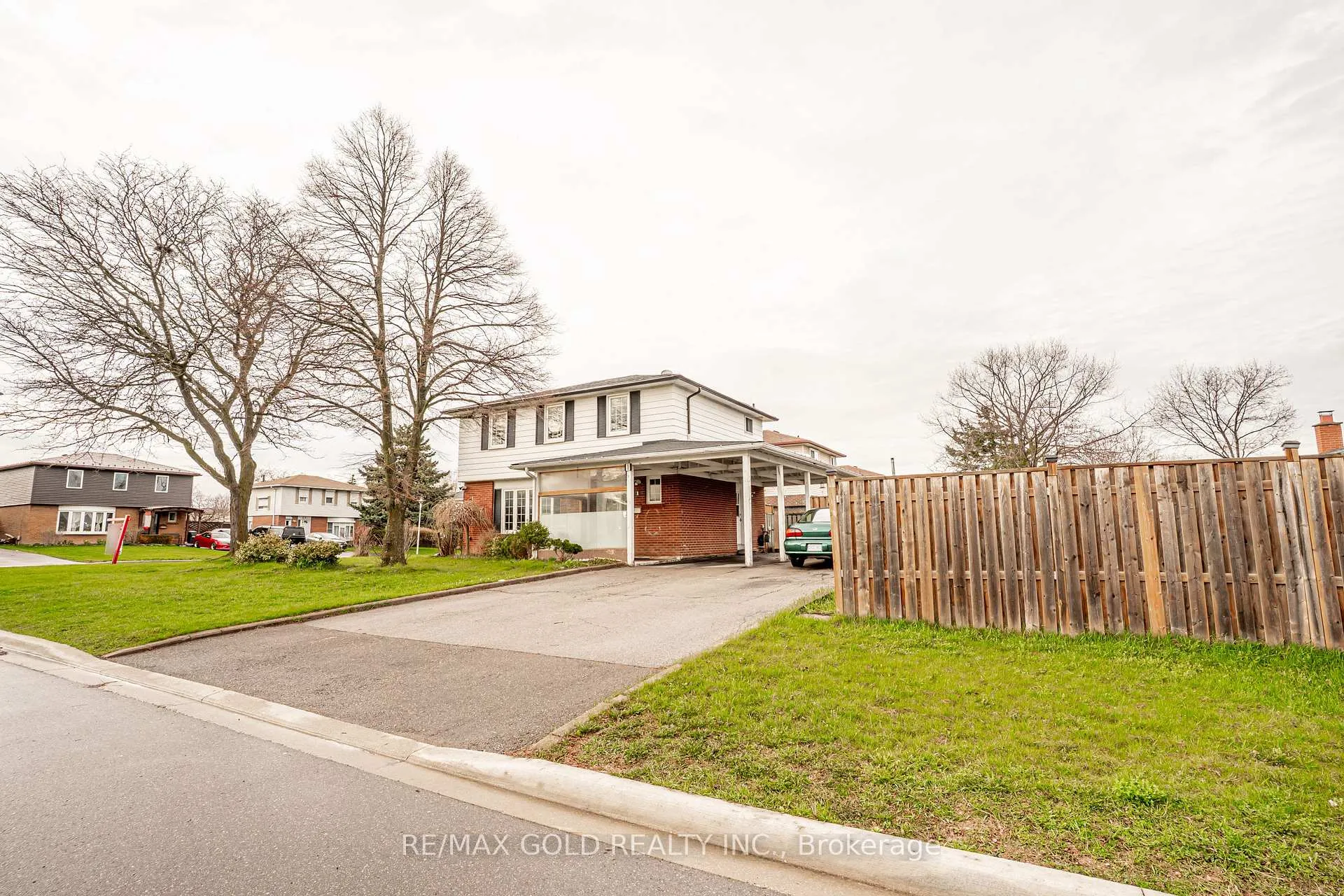 Photo 1 of 1 Elrose Road, Brampton, Southgate — HOMEH