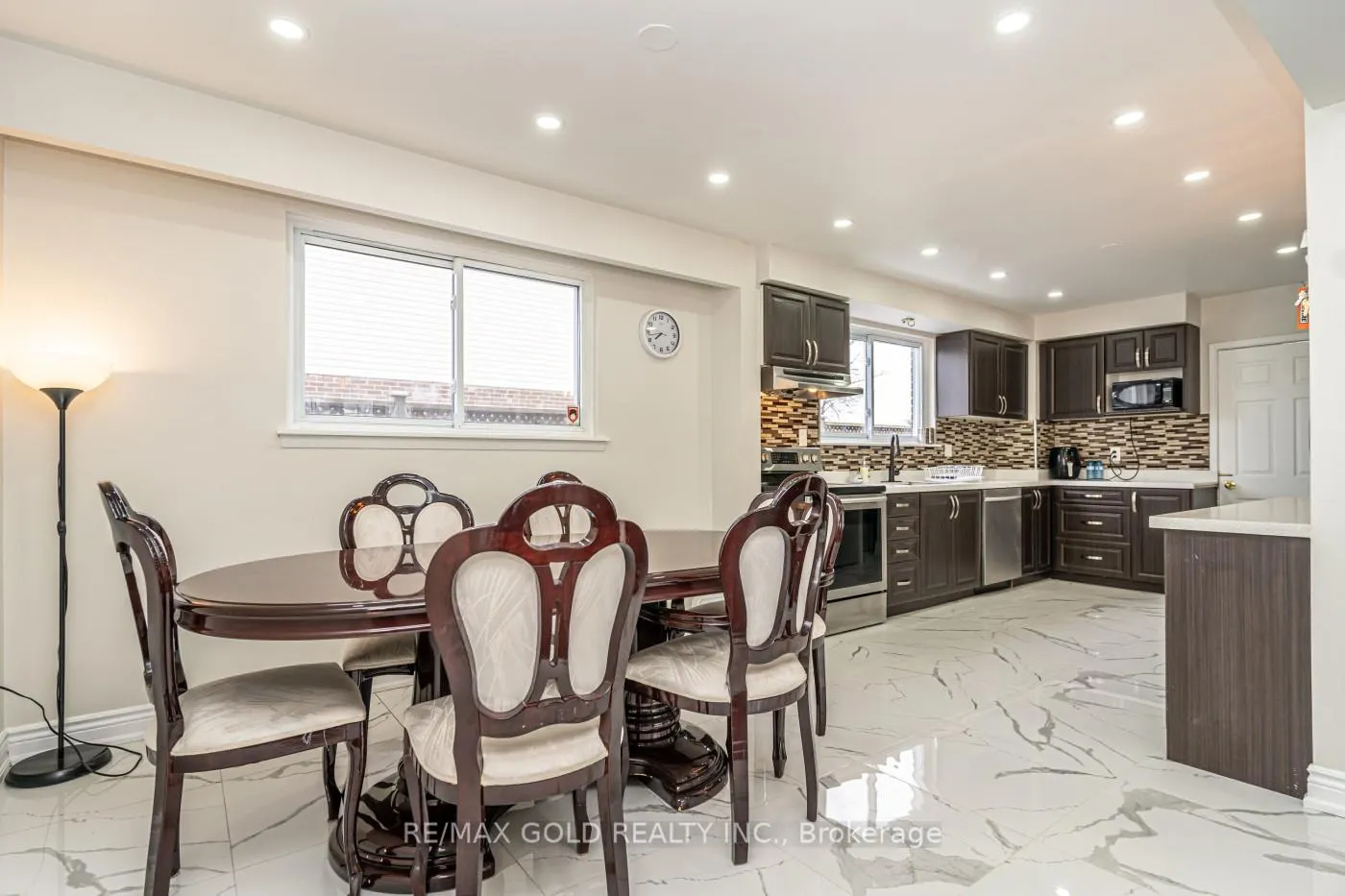 Photo 13 of 1 Elrose Road, Brampton, Southgate — HOMEH