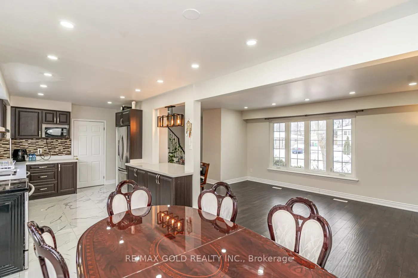 Photo 14 of 1 Elrose Road, Brampton, Southgate — HOMEH