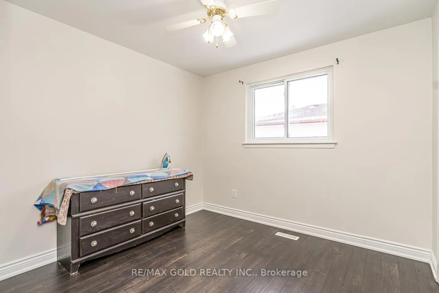 Photo 26 of 1 Elrose Road, Brampton, Southgate — HOMEH