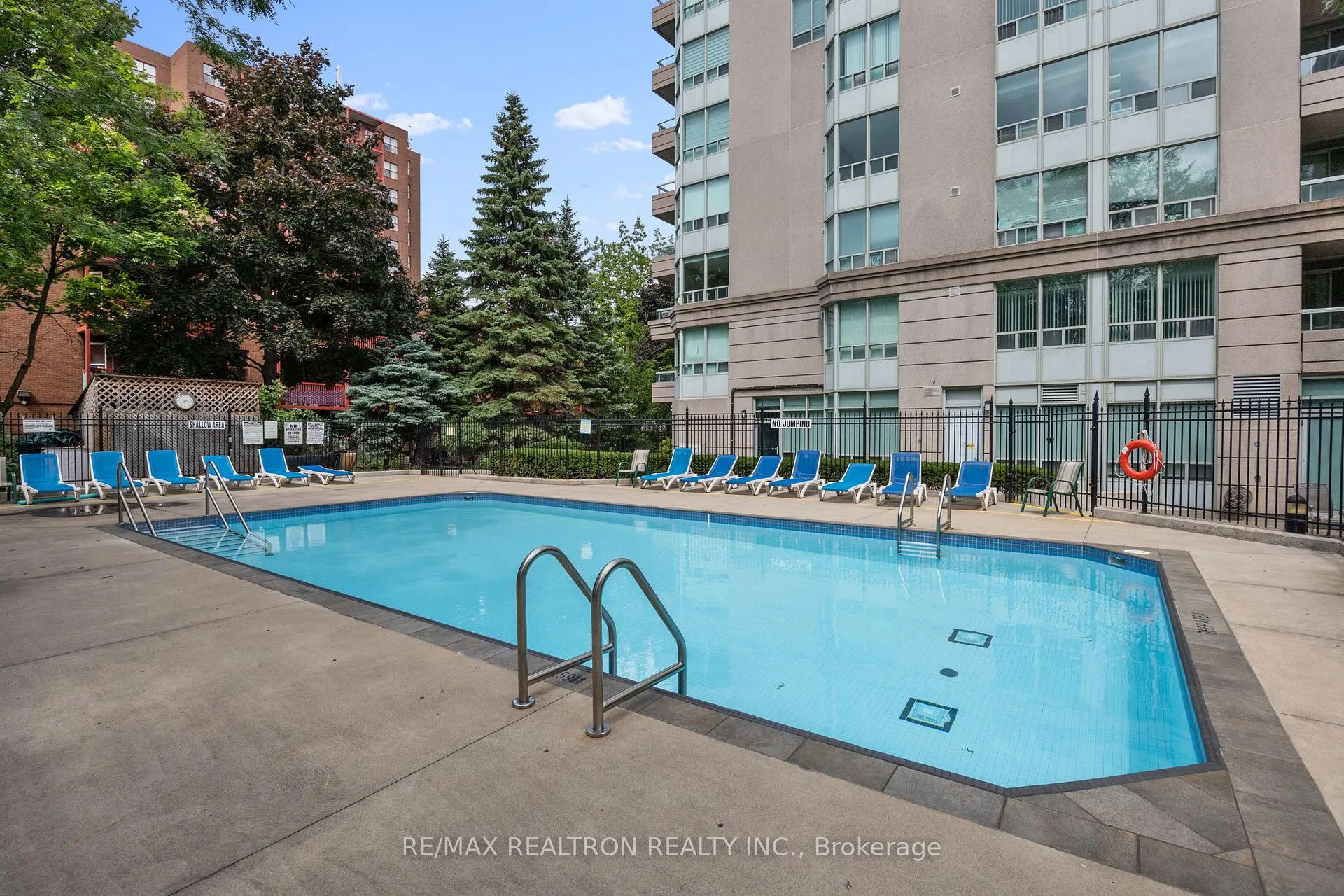 Photo 14 of Unit 509, 8 Covington Road, Toronto, Englemount-Lawrence — HOMEH