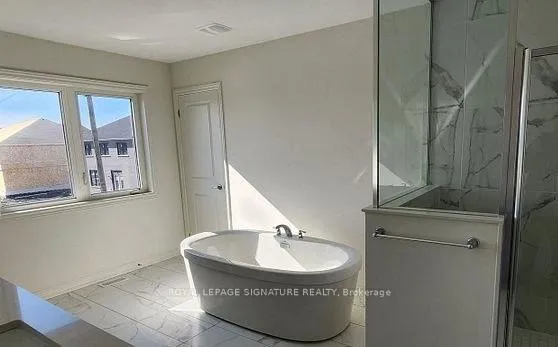 Photo 10 of 46 Sandhill Crescent, Adjala-Tosorontio, Rural Adjala-Tosorontio — HOMEH