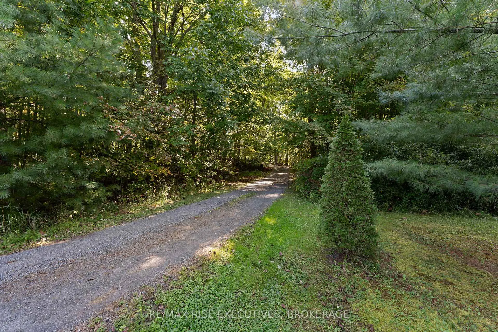 Photo 47 of 5209 Highway 15, Kingston, City North of 401 — HOMEH