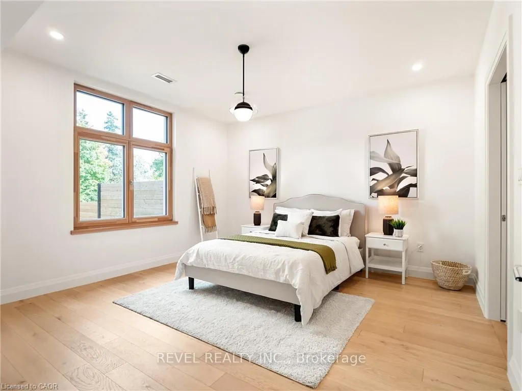 Photo 5 of 98 Elgin Street, Zorra, Embro — HOMEH