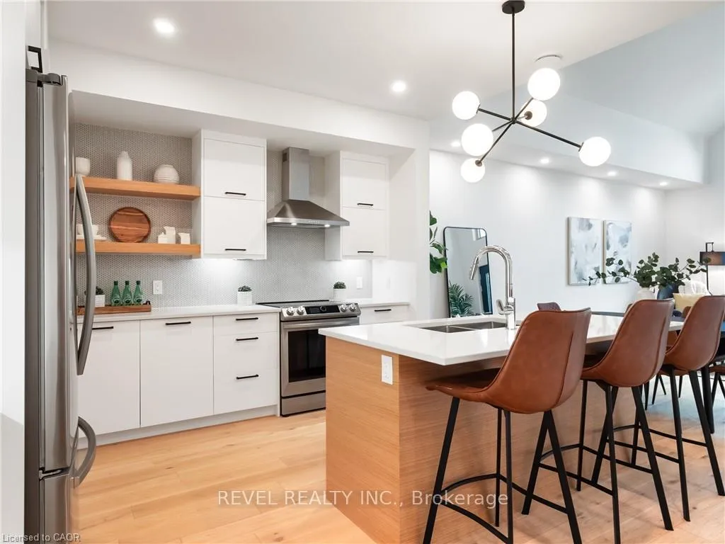 Photo 9 of 98 Elgin Street, Zorra, Embro — HOMEH