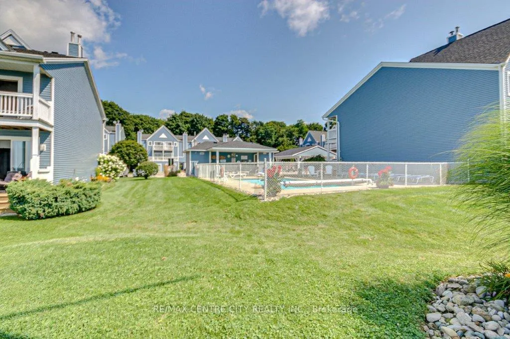 Photo 32 of Unit 47, 374 Front Street, Central Elgin, Port Stanley — HOMEH