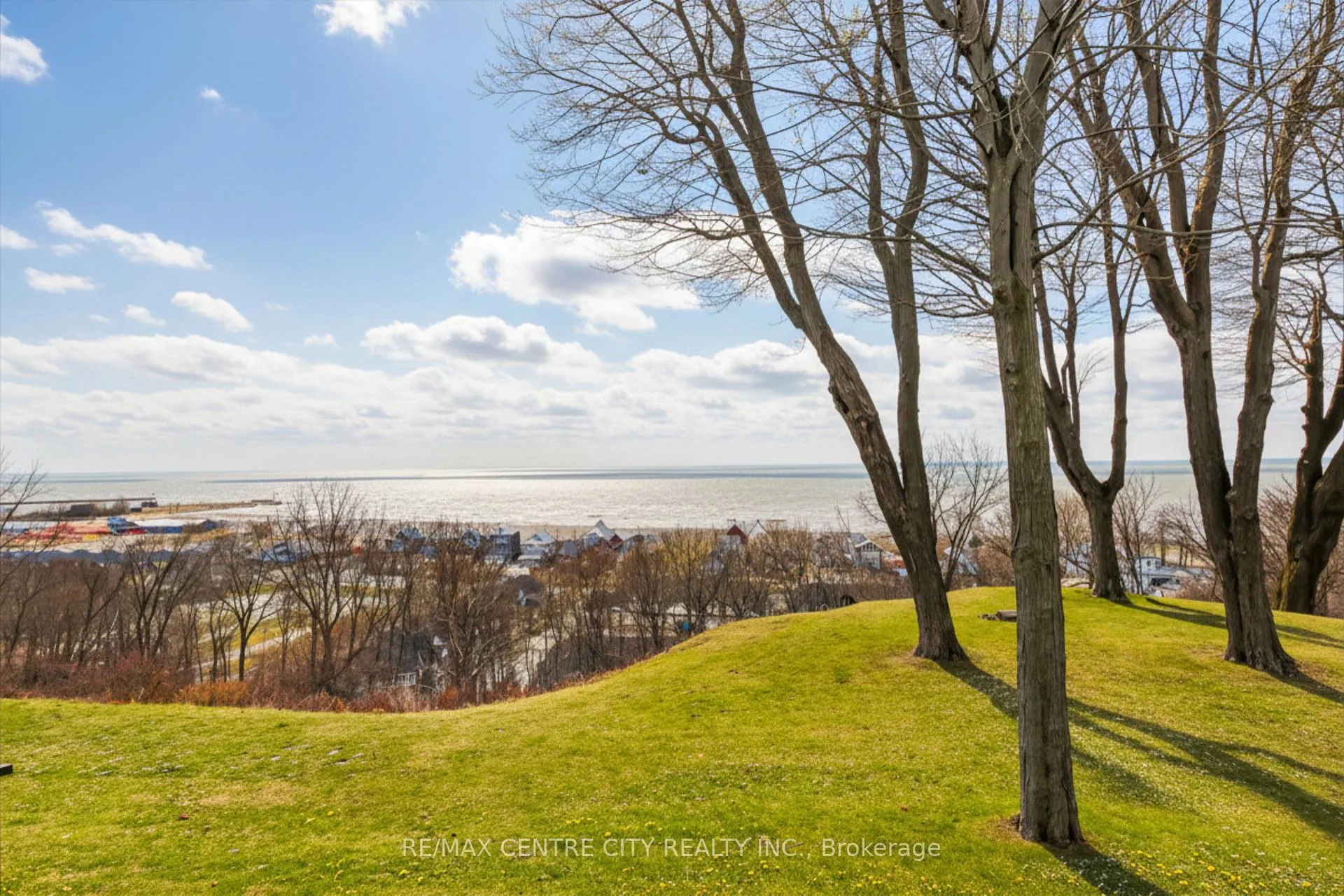Photo 33 of Unit 47, 374 Front Street, Central Elgin, Port Stanley — HOMEH