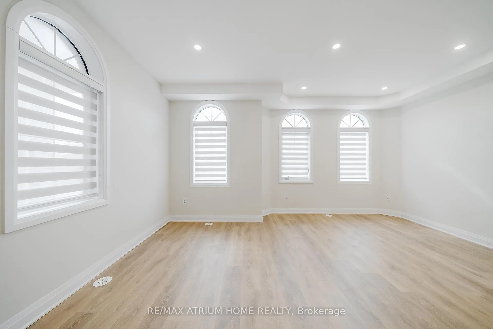 Photo 21 of 9797 Keele Street, Vaughan, Maple — HOMEH