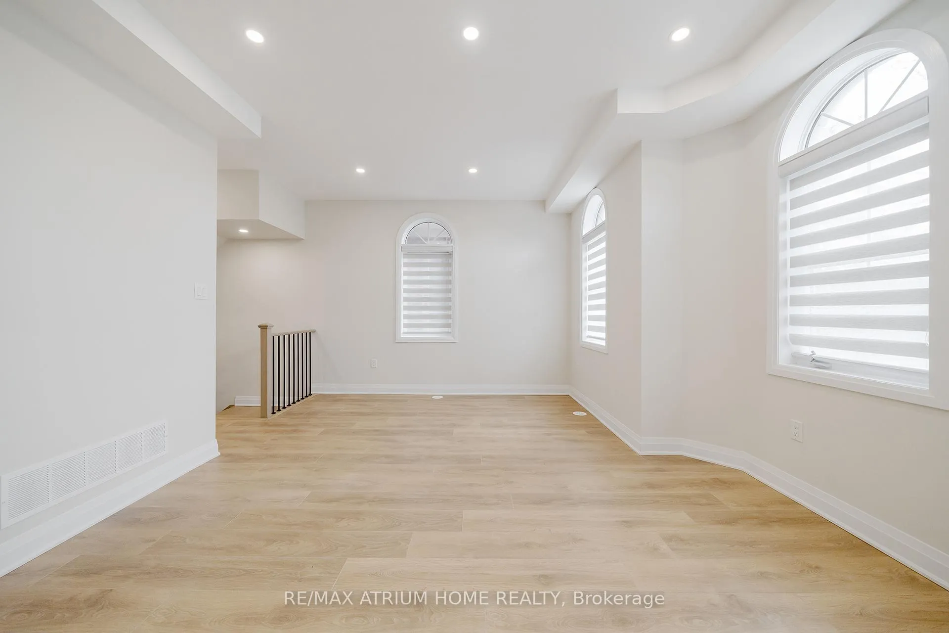 Photo 23 of 9797 Keele Street, Vaughan, Maple — HOMEH