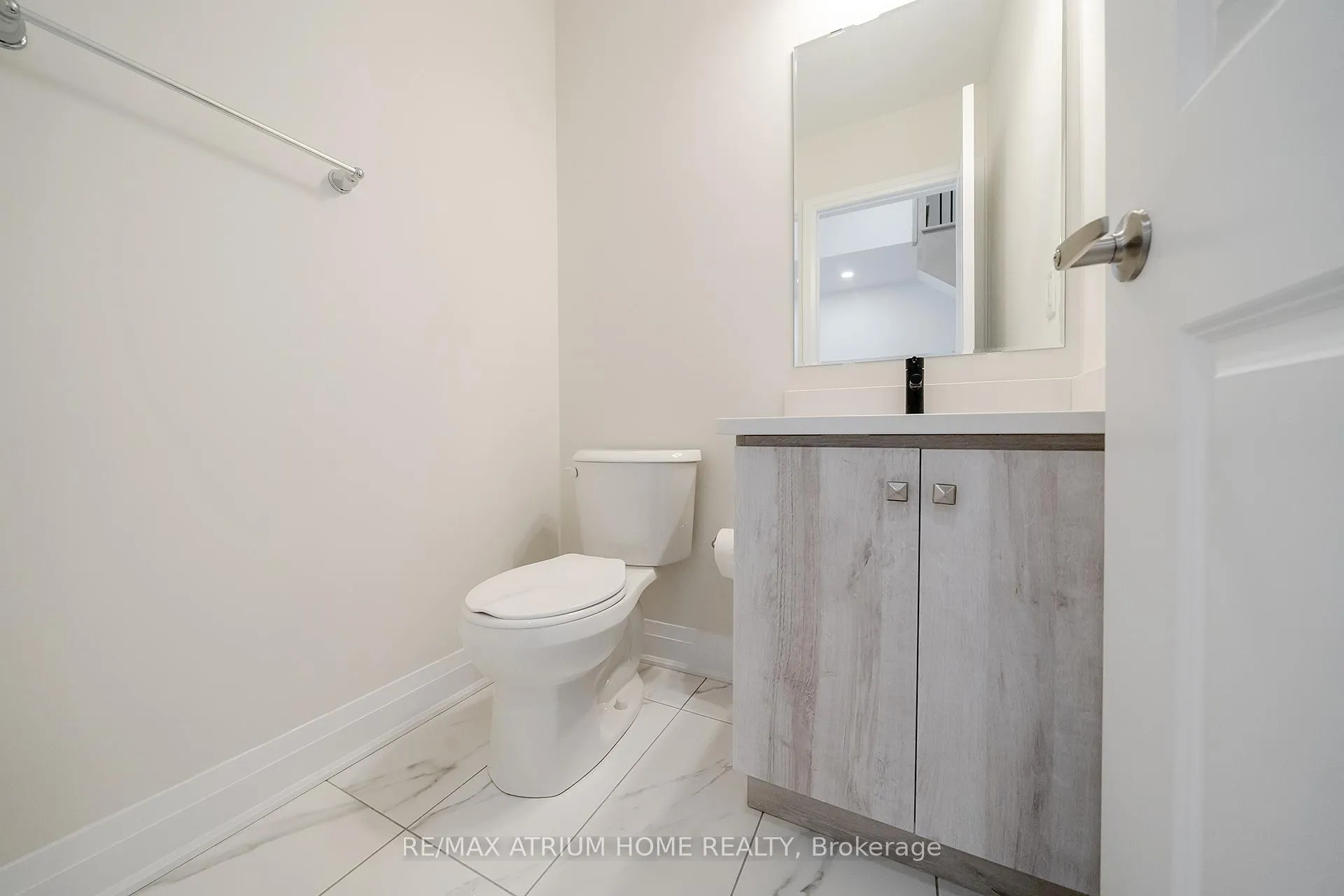 Photo 25 of 9797 Keele Street, Vaughan, Maple — HOMEH