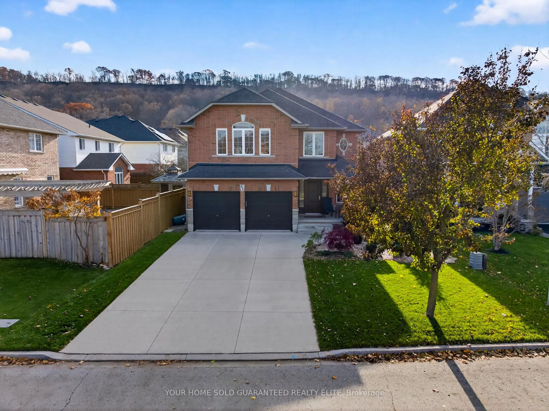 Photo 1 of 51 Hickory Crescent, Grimsby, Grimsby West — HOMEH
