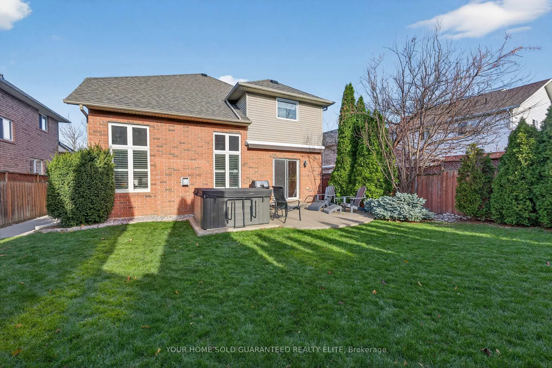 Photo 32 of 51 Hickory Crescent, Grimsby, Grimsby West — HOMEH