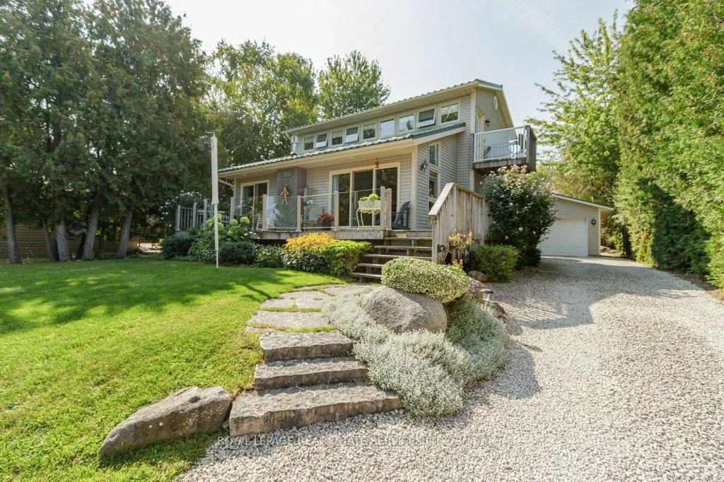 Photo 1 of 142 Lakeshore Road S, Meaford — HOMEH