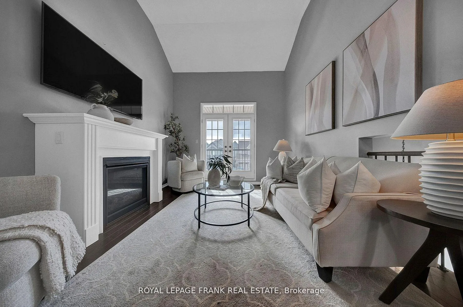 Photo 17 of 19 Jack Roach St Street, Clarington, Bowmanville — HOMEH