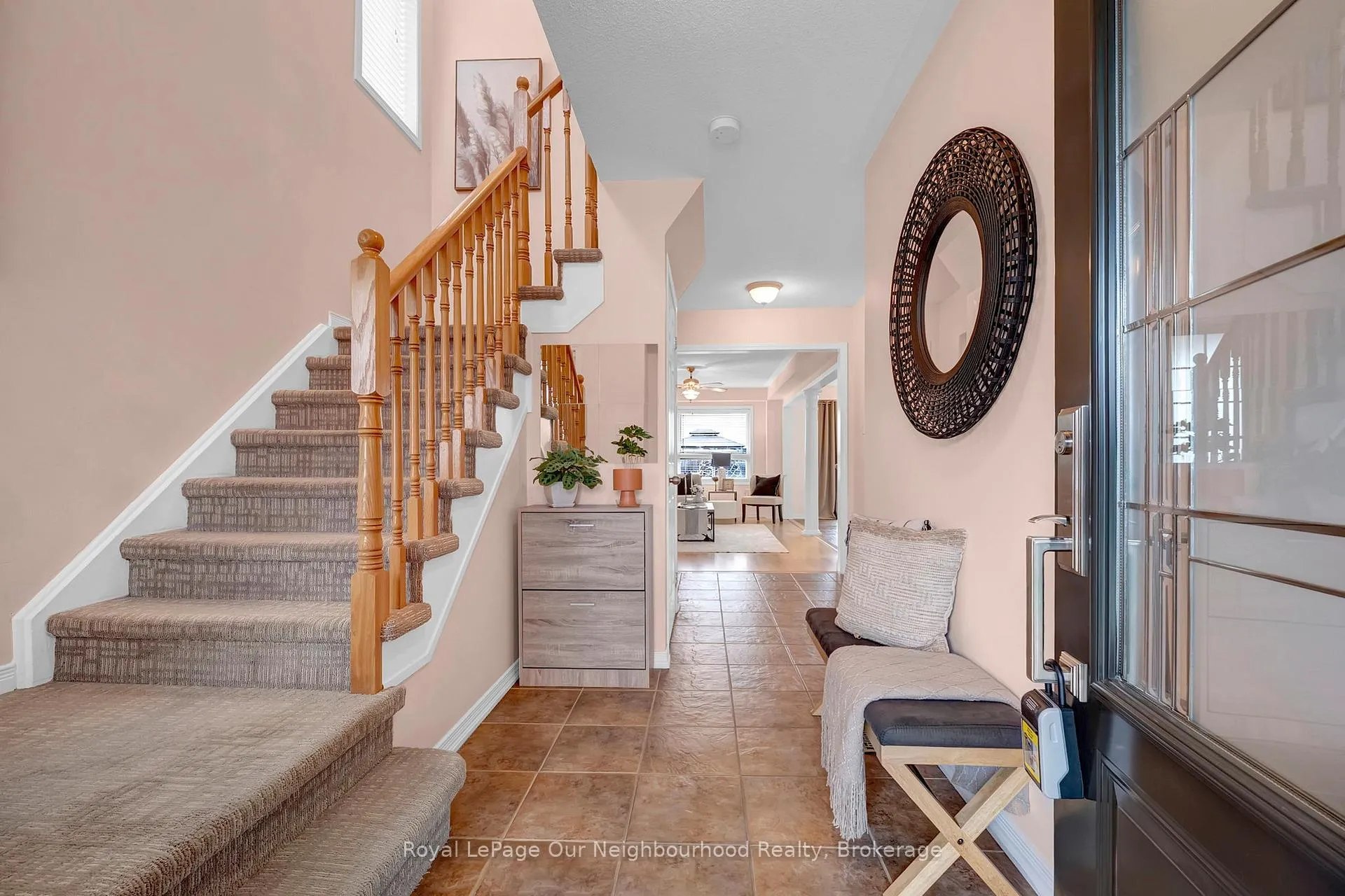 Photo 3 of 84 Swindells Street, Clarington, Bowmanville — HOMEH