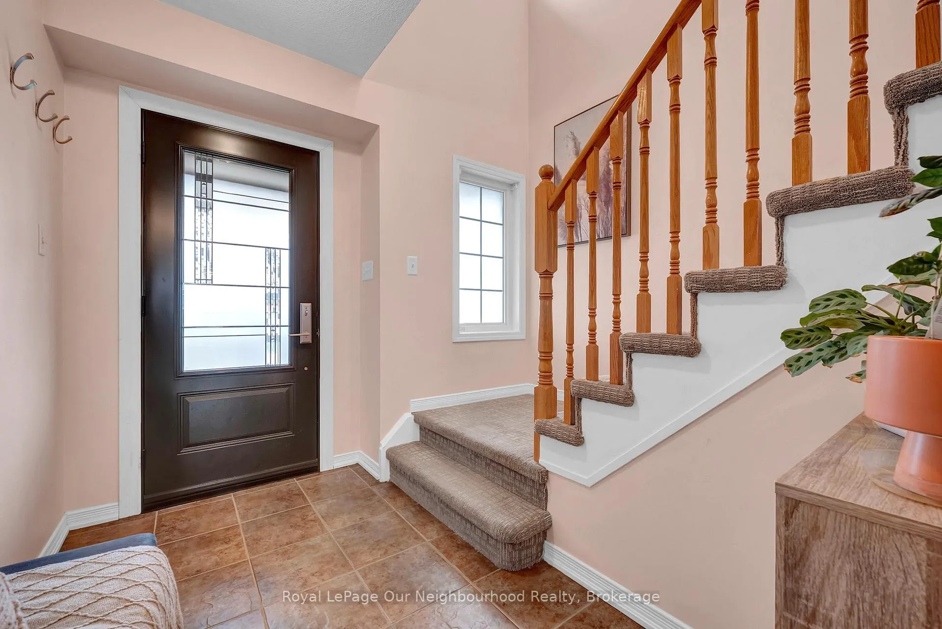 Photo 4 of 84 Swindells Street, Clarington, Bowmanville — HOMEH
