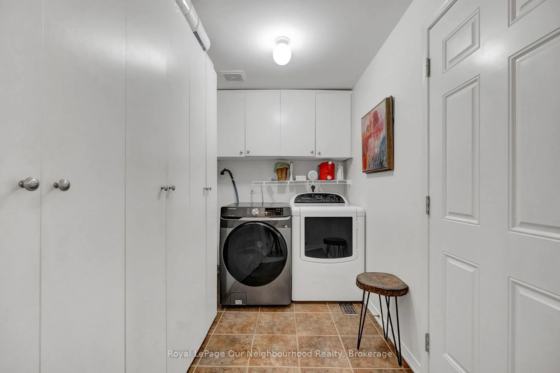 Photo 17 of 84 Swindells Street, Clarington, Bowmanville — HOMEH