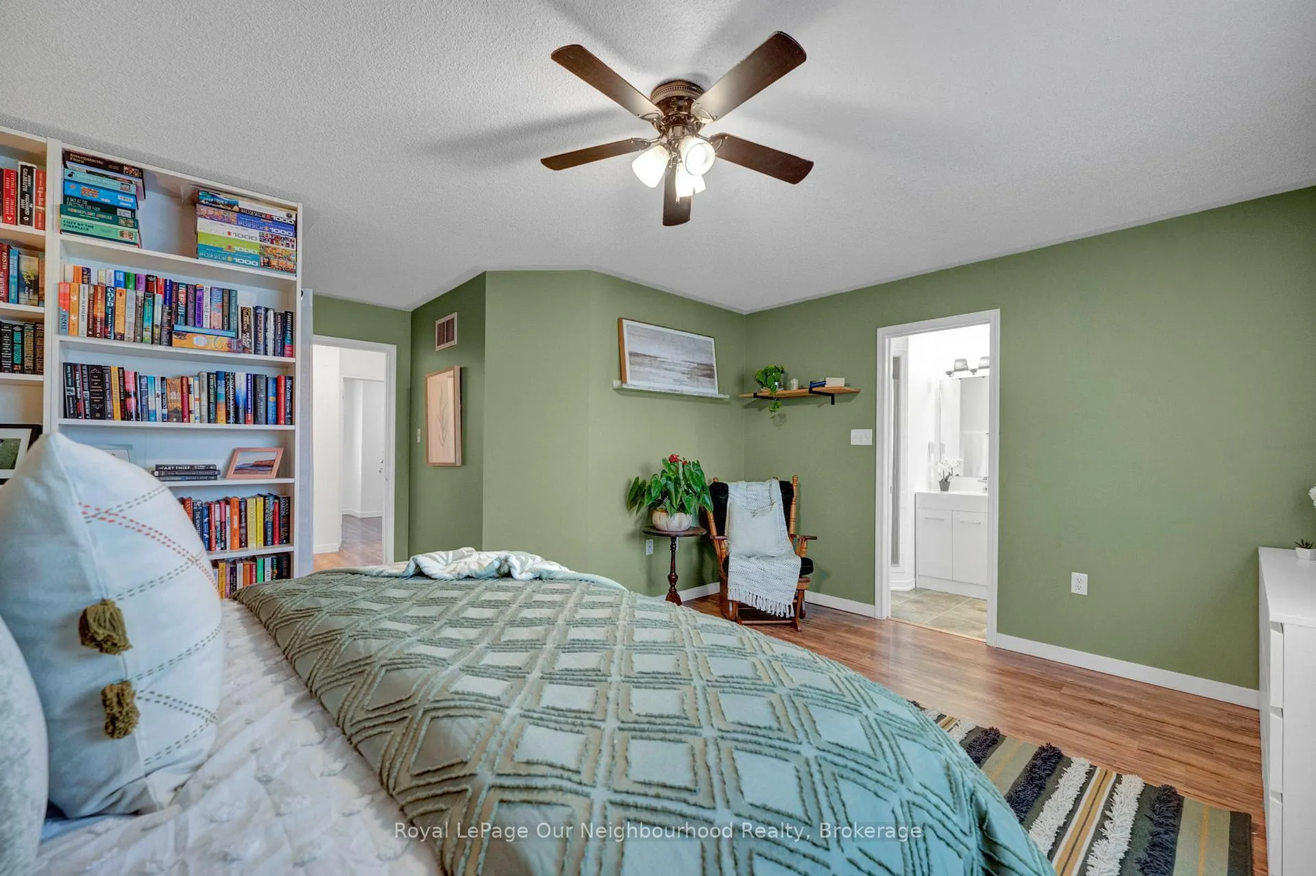 Photo 20 of 84 Swindells Street, Clarington, Bowmanville — HOMEH