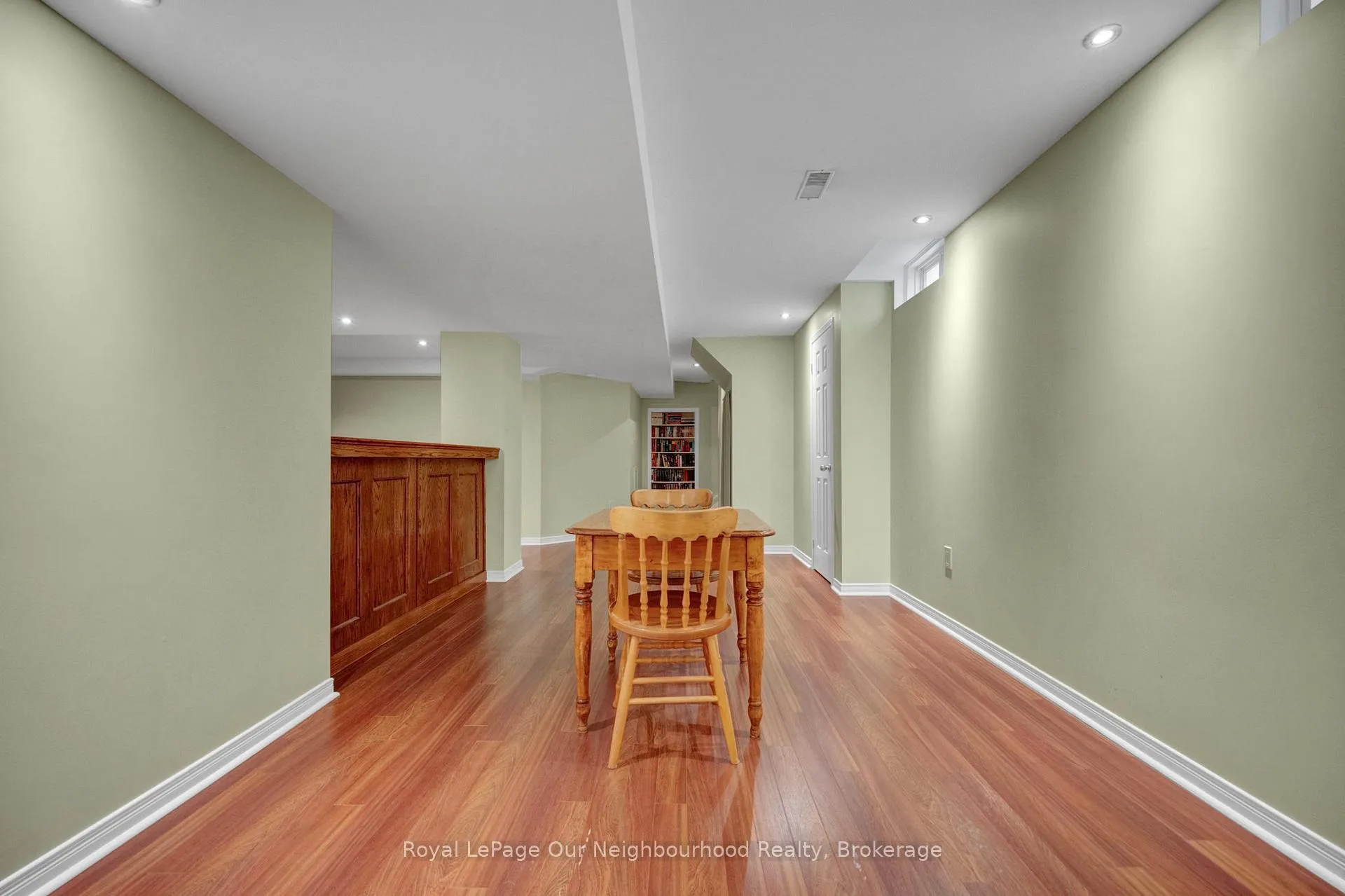 Photo 29 of 84 Swindells Street, Clarington, Bowmanville — HOMEH
