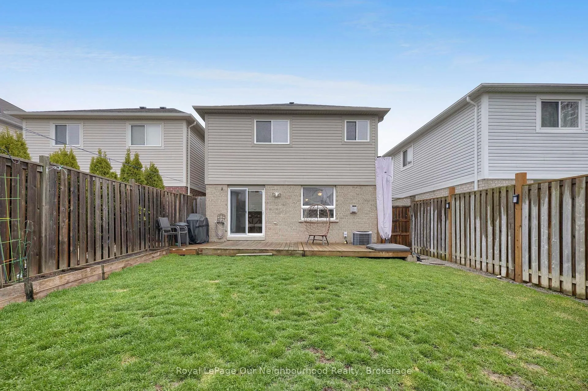 Photo 37 of 84 Swindells Street, Clarington, Bowmanville — HOMEH