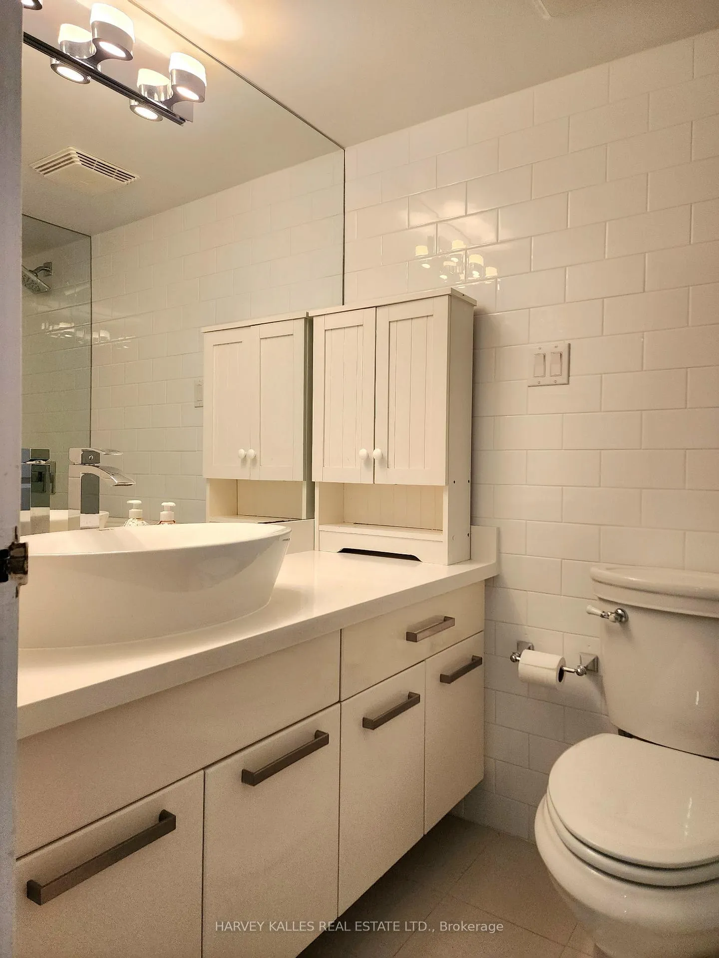 Photo 8 of Unit 208, 60 Montclair Avenue, Toronto, Forest Hill South — HOMEH