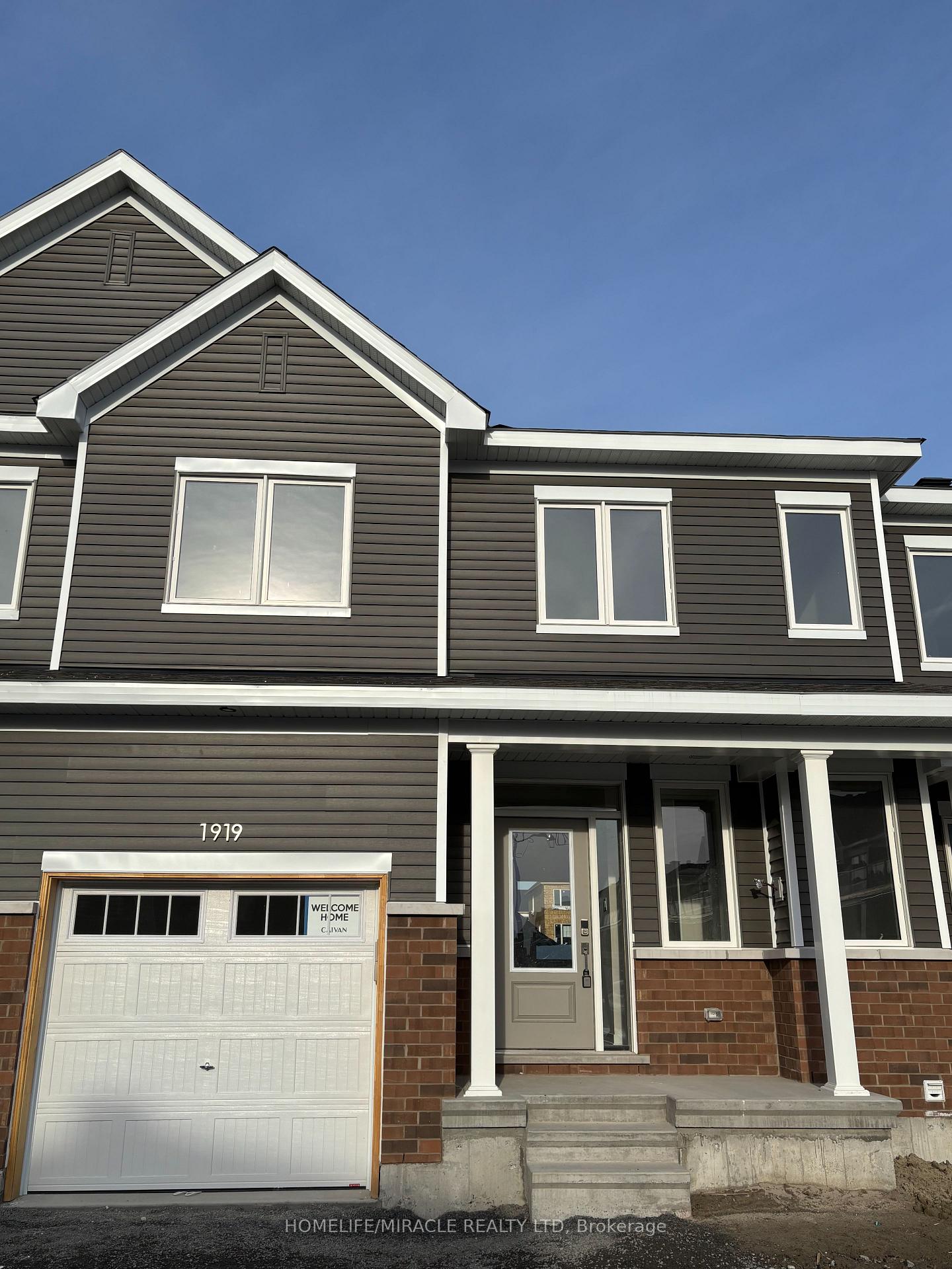 Photo 1 of 1919 Elevation Road, Ottawa, Barrhaven - Half Moon Bay — HOMEH