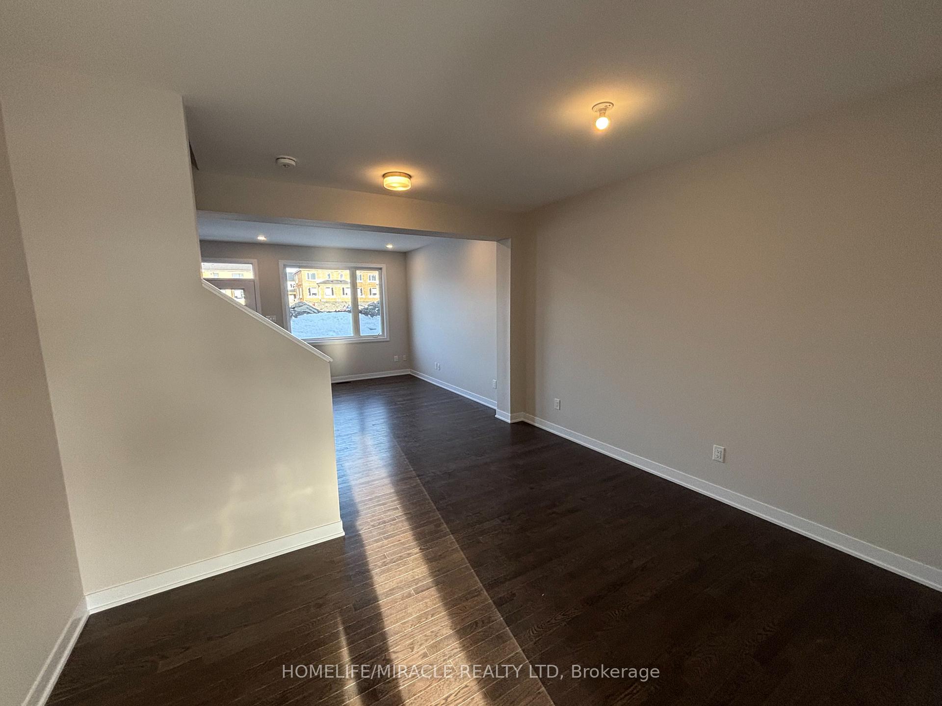 Photo 5 of 1919 Elevation Road, Ottawa, Barrhaven - Half Moon Bay — HOMEH
