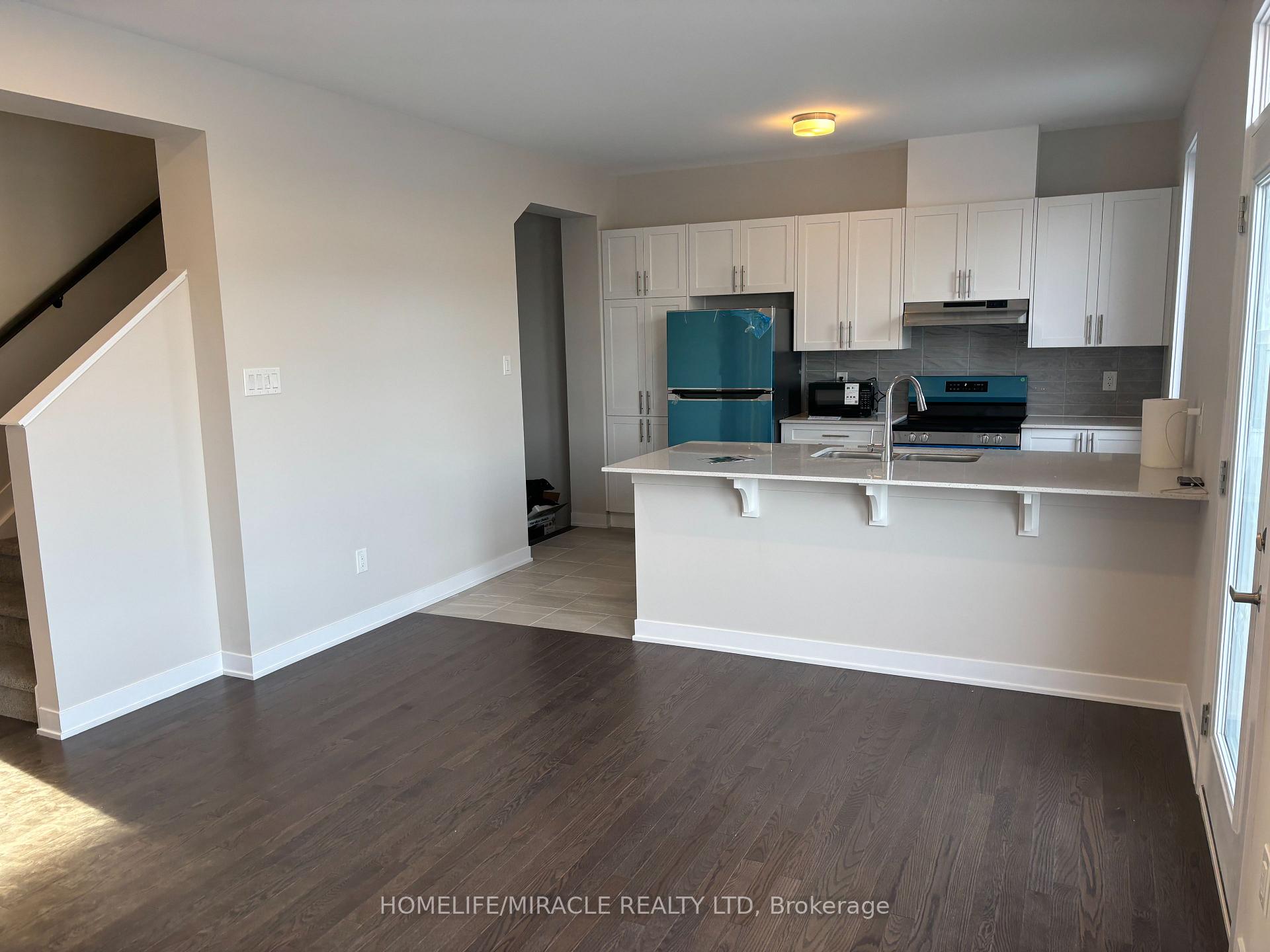 Photo 9 of 1919 Elevation Road, Ottawa, Barrhaven - Half Moon Bay — HOMEH