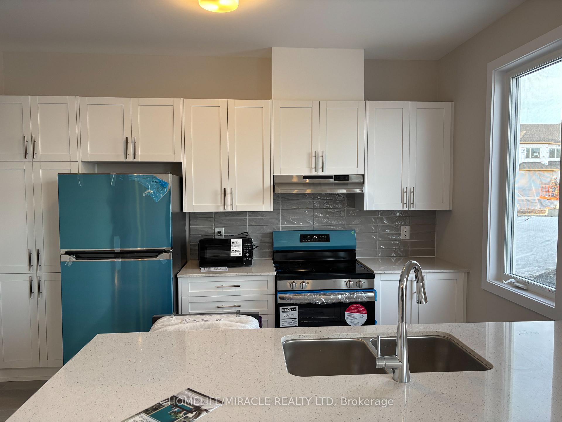 Photo 10 of 1919 Elevation Road, Ottawa, Barrhaven - Half Moon Bay — HOMEH
