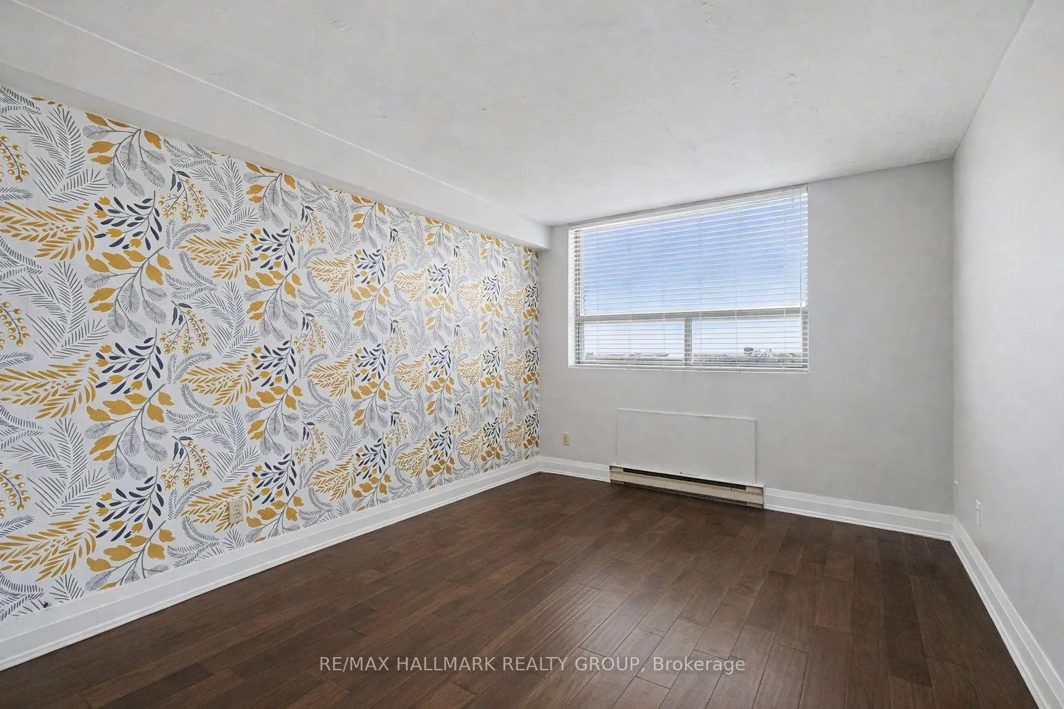 Photo 7 of Unit 801, 1440 Heron Road, Ottawa, Heron Gate — HOMEH