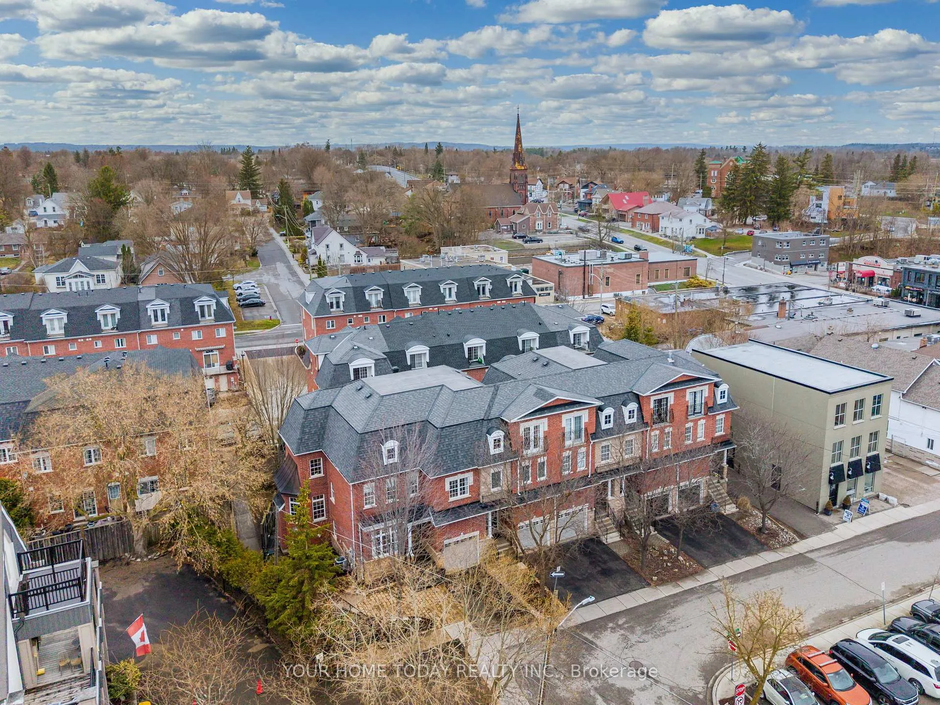 Photo 3 of 24 Wesleyan Street, Halton Hills, Georgetown — HOMEH