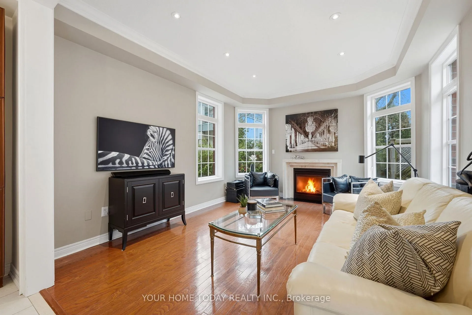 Photo 14 of 24 Wesleyan Street, Halton Hills, Georgetown — HOMEH