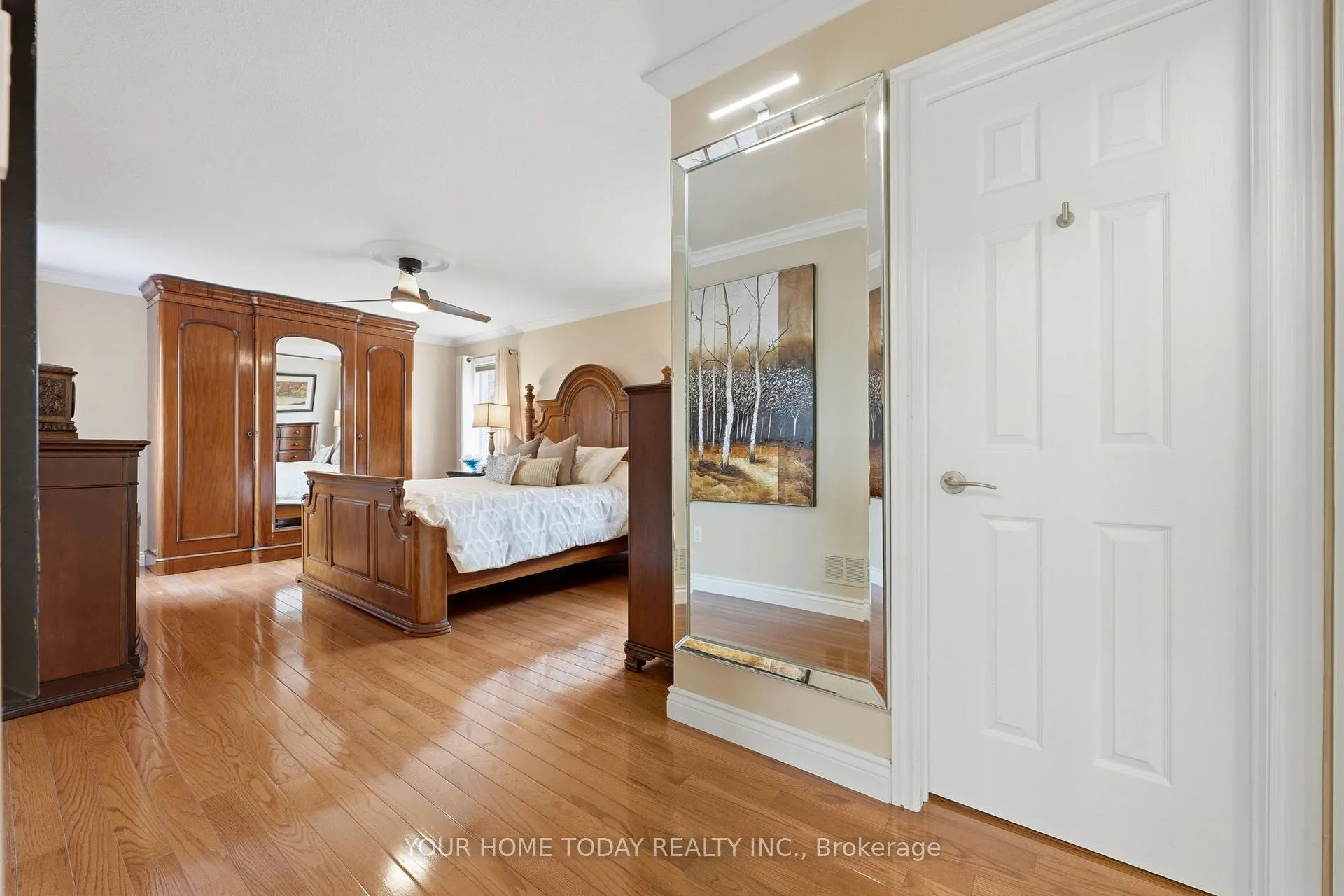Photo 22 of 24 Wesleyan Street, Halton Hills, Georgetown — HOMEH