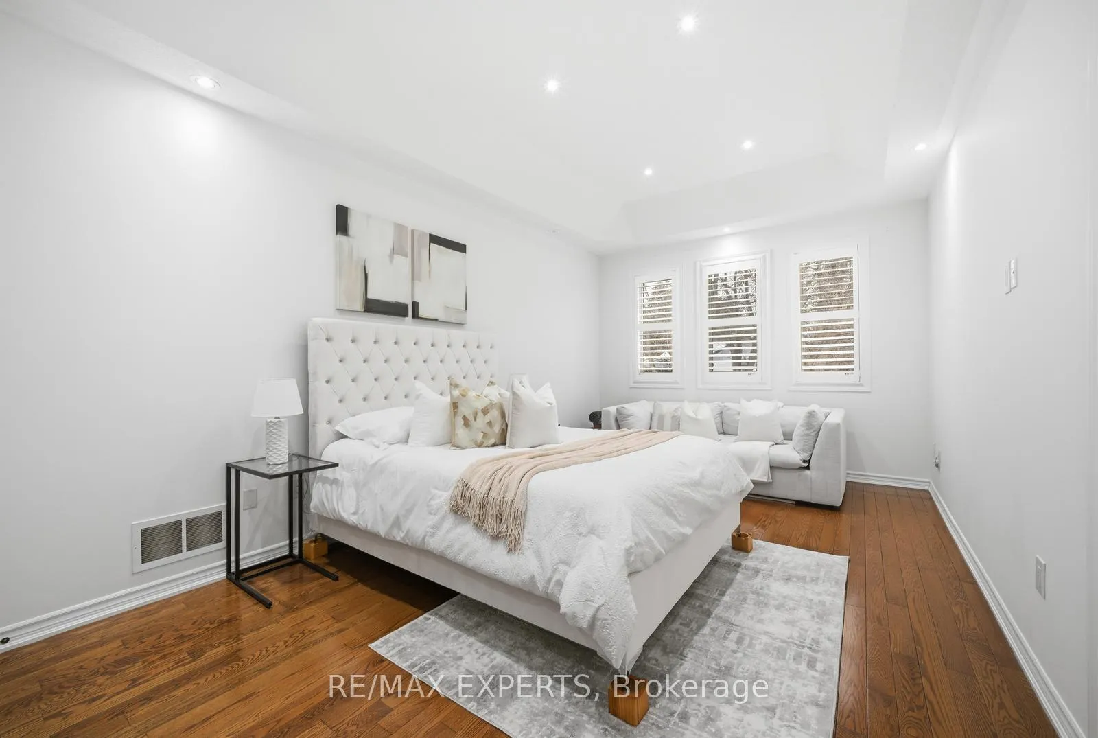 Photo 22 of 11 Collier Crescent, Essa, Angus — HOMEH