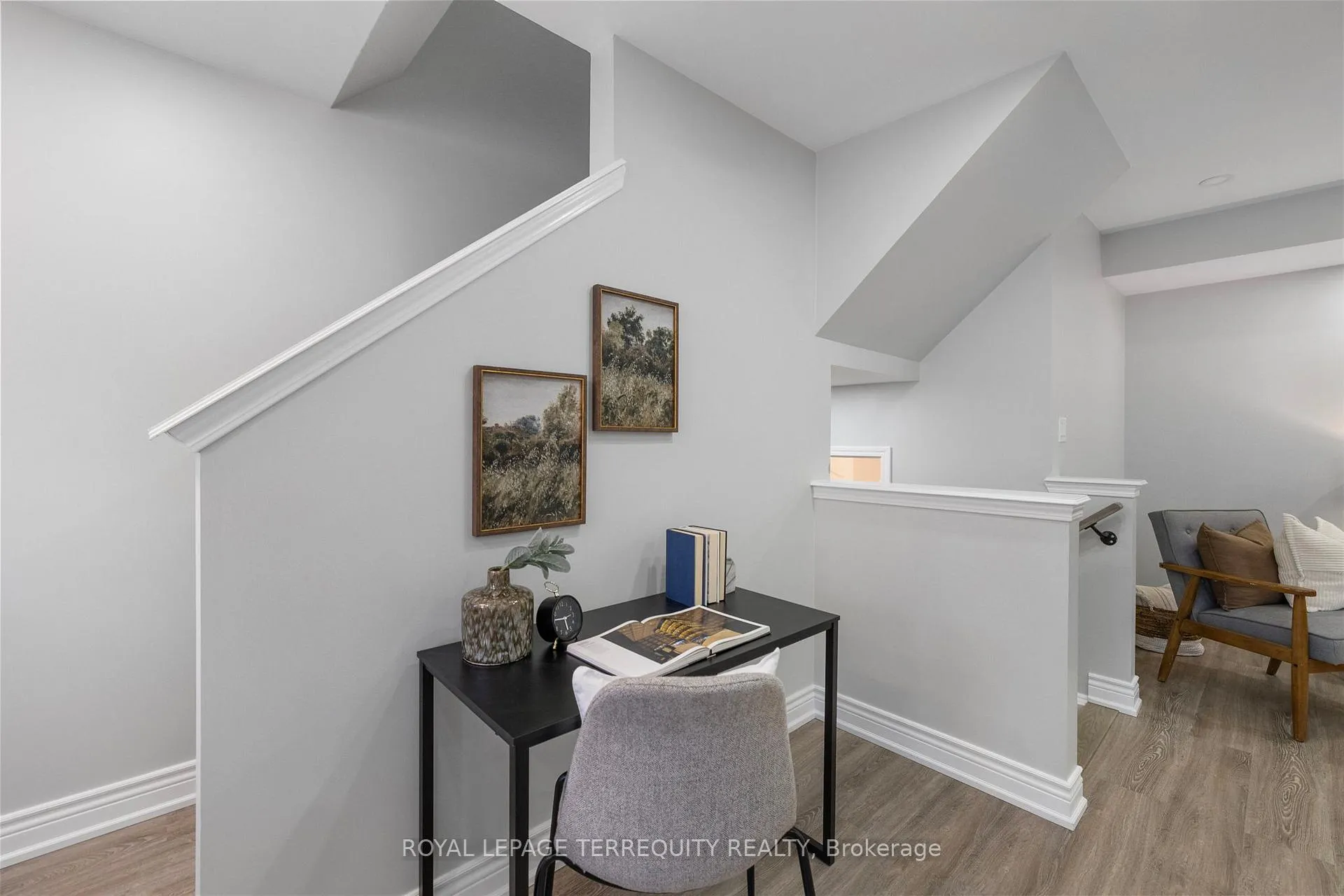 Photo 21 of 1058 Clipper Lane, Pickering, Rural Pickering — HOMEH