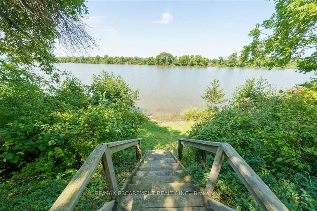 Photo 8 of 1042 River Road, Haldimand — HOMEH