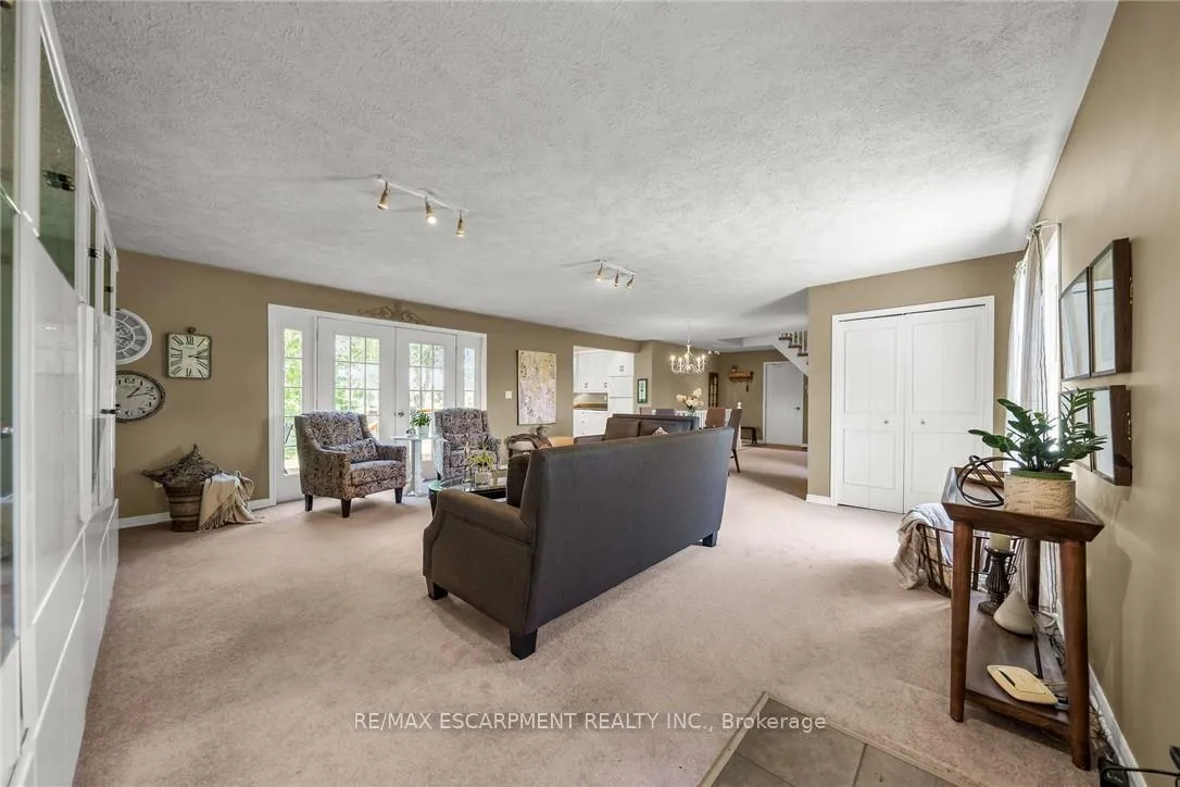 Photo 14 of 1042 River Road, Haldimand — HOMEH